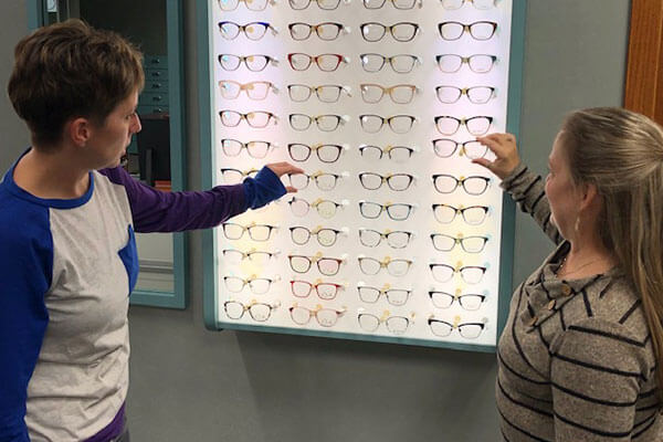 Midwest Vision Centers Eye Glasses at Detroit Lakes